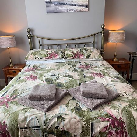 San Brelade Hotel Пейнтън Екстериор снимка
