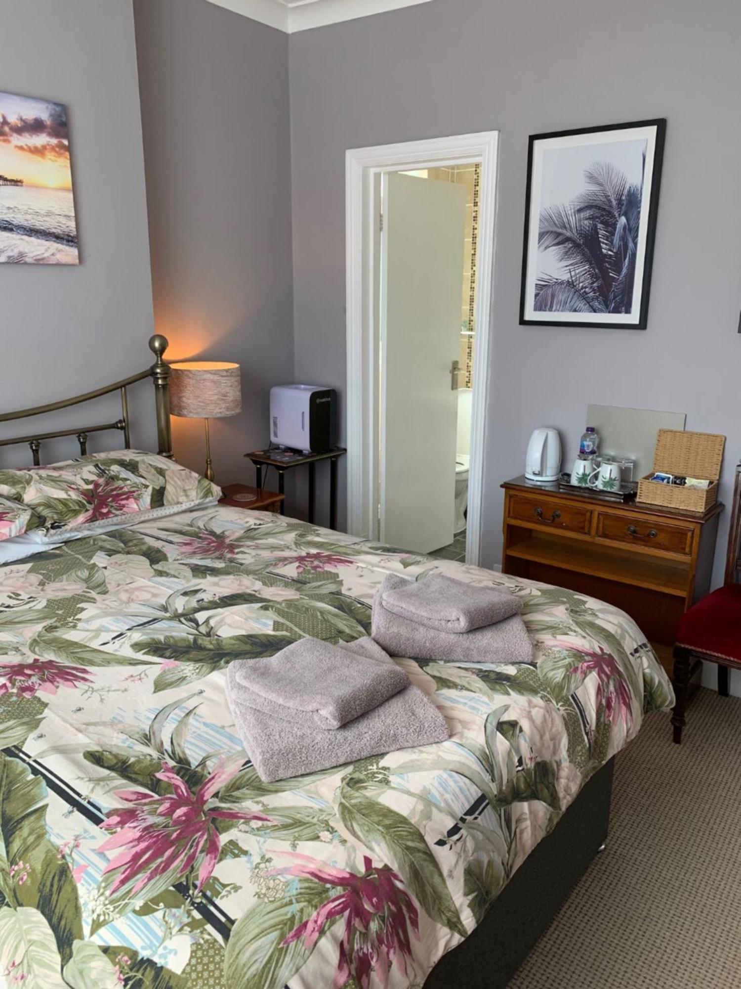 San Brelade Hotel Пейнтън Екстериор снимка